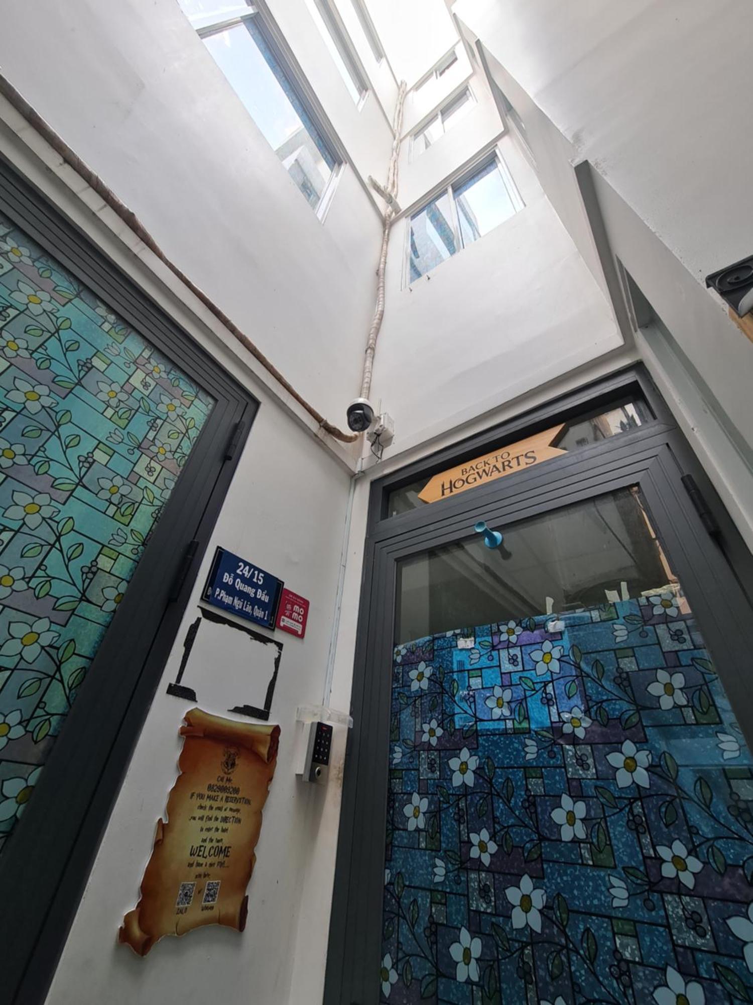 The Hidden Hogwarts - Nearly Bui Vien Walking Street Aparthotel Ho Chi Minh-staden Exteriör bild